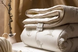 Duvetta New Zealand wool comforter Queen 88×88 in, gallery photo 6